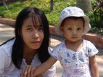 Женщина с ребёнком из г.Рангун.Мьянма (Large).JPG