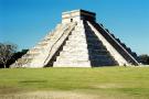 Пирамида в Чечен-Ице. Мексика (Large).JPG