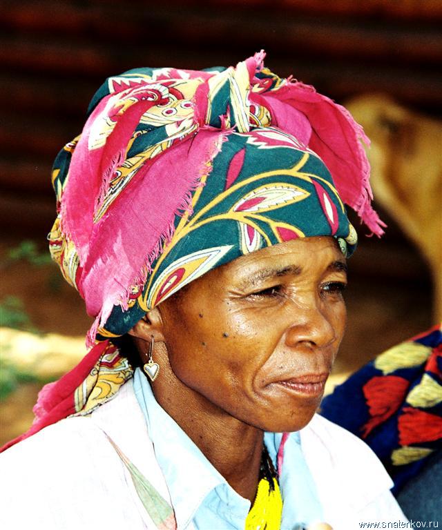 Женщина из посёлке Маун.Ботсвана (Large).jpg