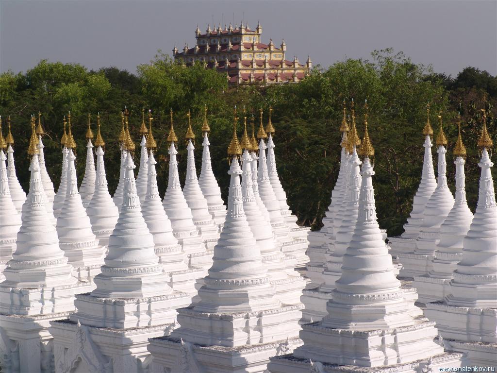 Буддистская книга в храмах.г.Мандалай.Мьянма (Large).JPG