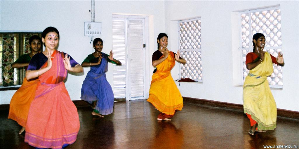 Индийский классический танец. Индия (Large).JPG