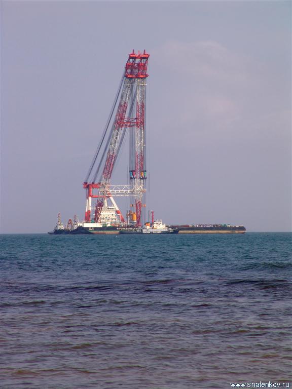 Добыча газа в Сахалинском шельфе (Large).JPG